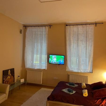 Budapest Clark Apartman ** Apartment Exterior foto