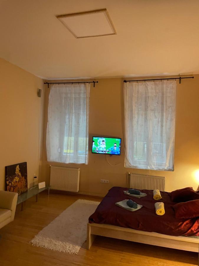 Budapest Clark Apartman ** Apartment Exterior foto